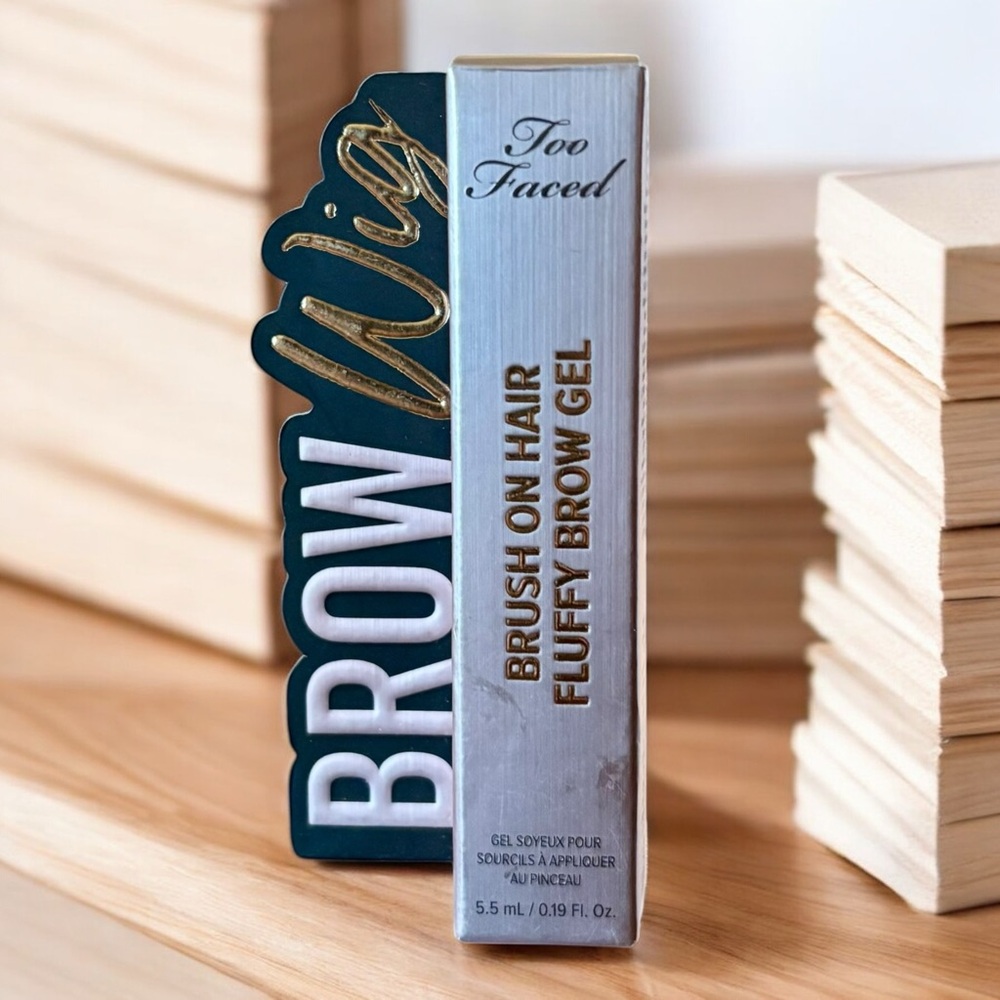 💎 Too Faced Brow Wig Brush on Eyebrow Gel in Shade Natural Blonde New In Box